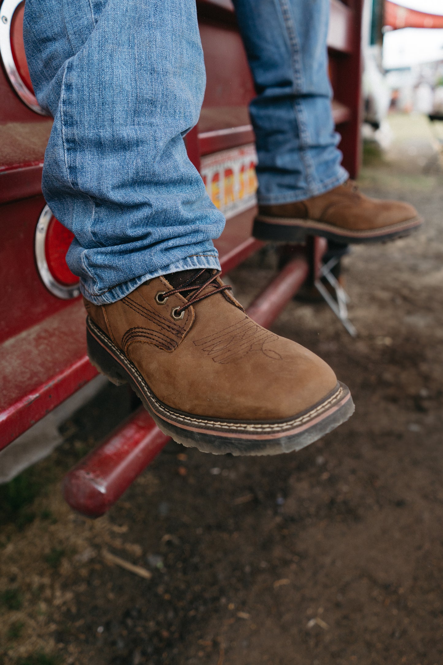 RANCHER GRIT 6" SQUARE TOE LACER  - RANCHER GRIT 6" PUNTA CUADRADA CON CORDONES