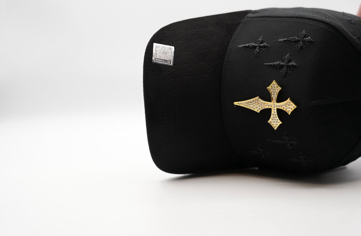 CRUZES HAT